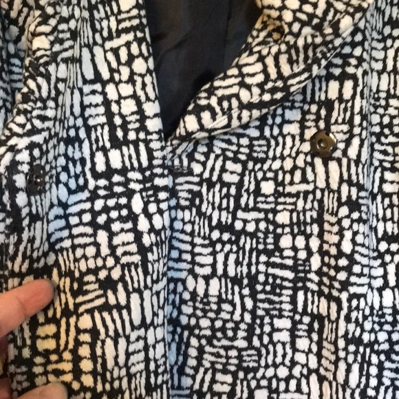 Size xl. Very stylish. Polyester and rayon - Picture 5 of 5